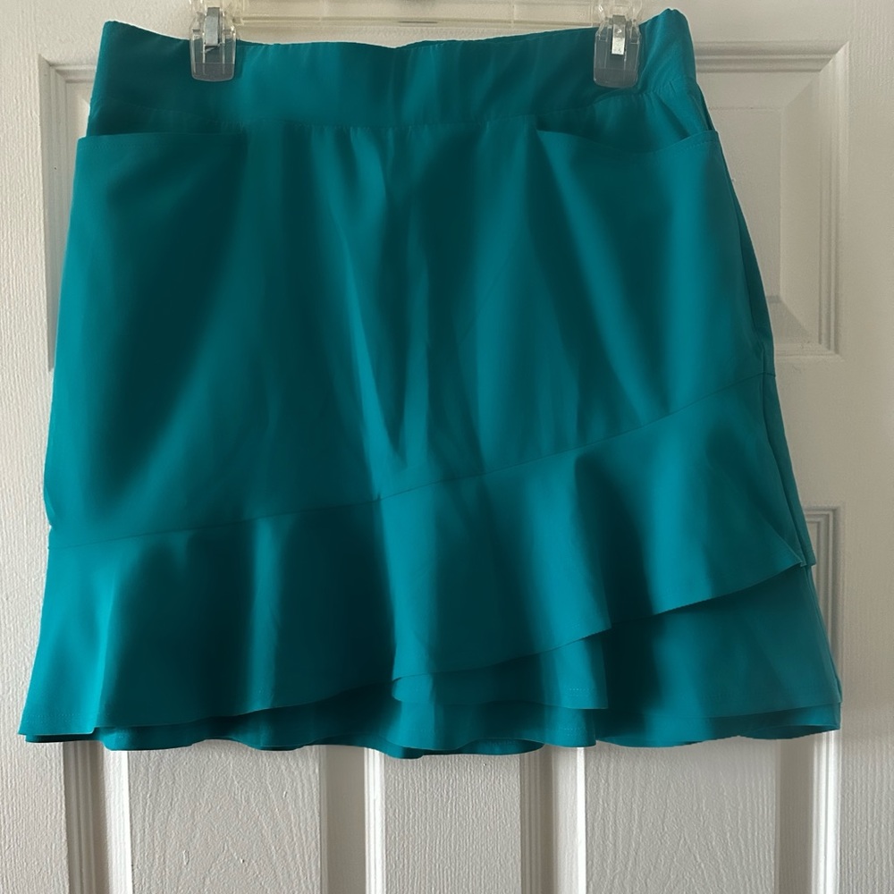 Chico's Zenergy® UPF
Neema Tulip Layered Skort